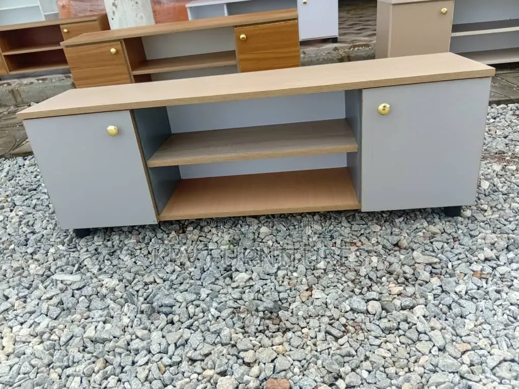4ft TV Stand (Laminated Board)