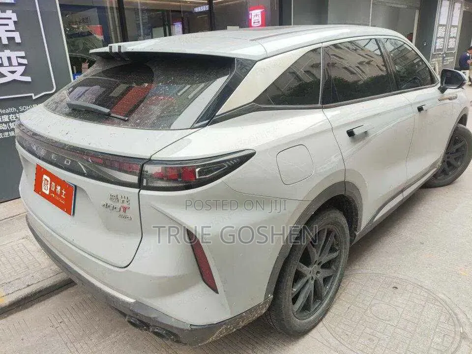 Exeed RX 2023 White
