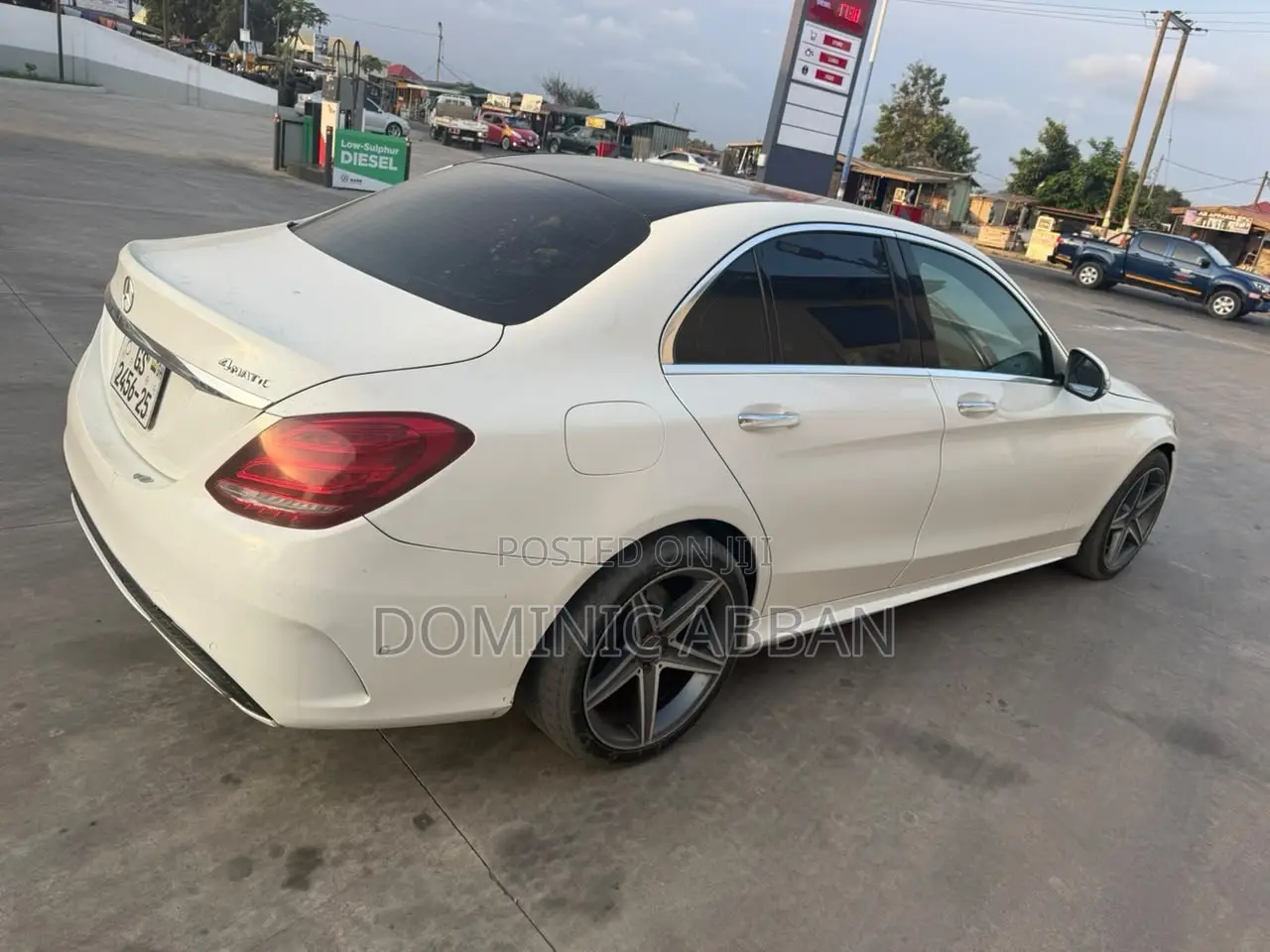 Mercedes-Benz C300 2016 White