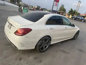 Mercedes-Benz C300 2016 White