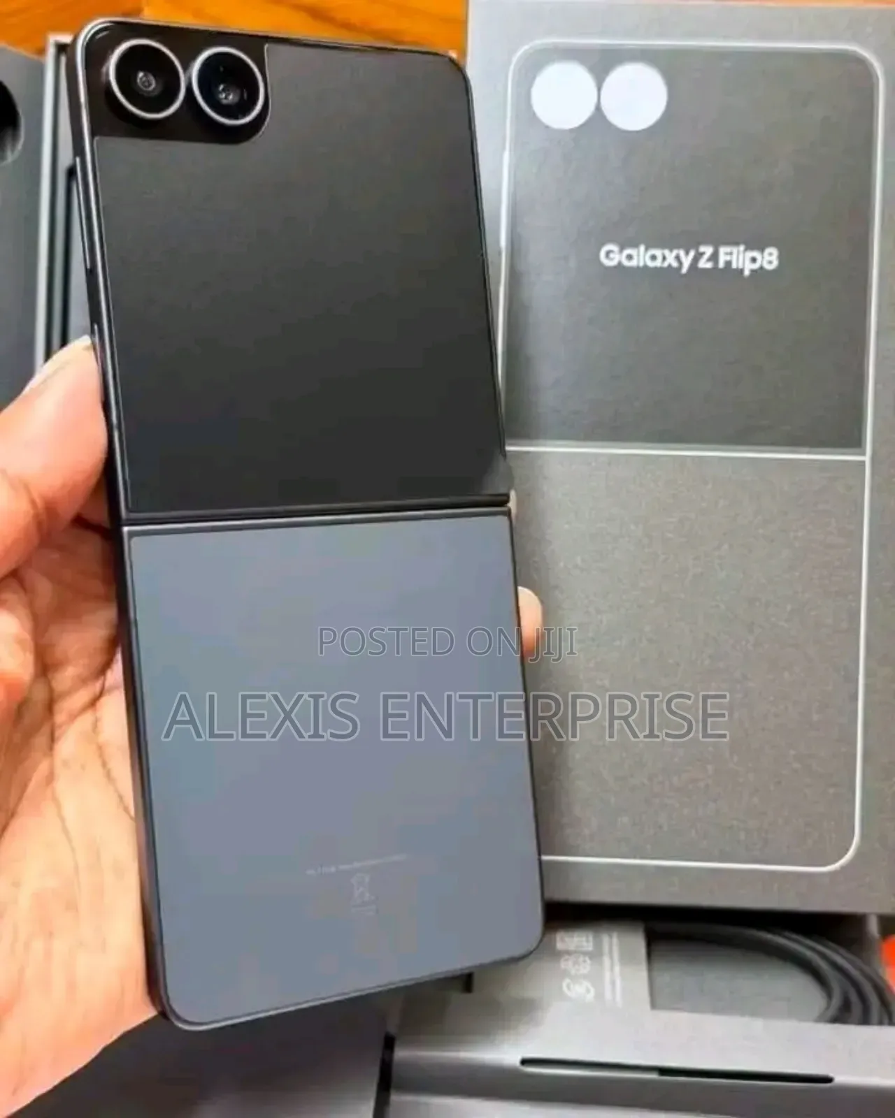 New Samsung Galaxy Z Flip8 256 GB Black