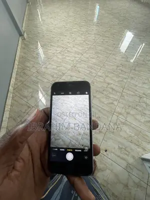 Apple iPhone 6s 32 GB Gray