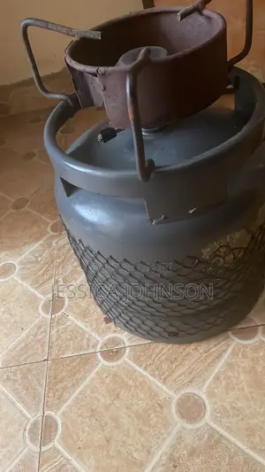 Gas Cylinder and Table Top Gas Stove