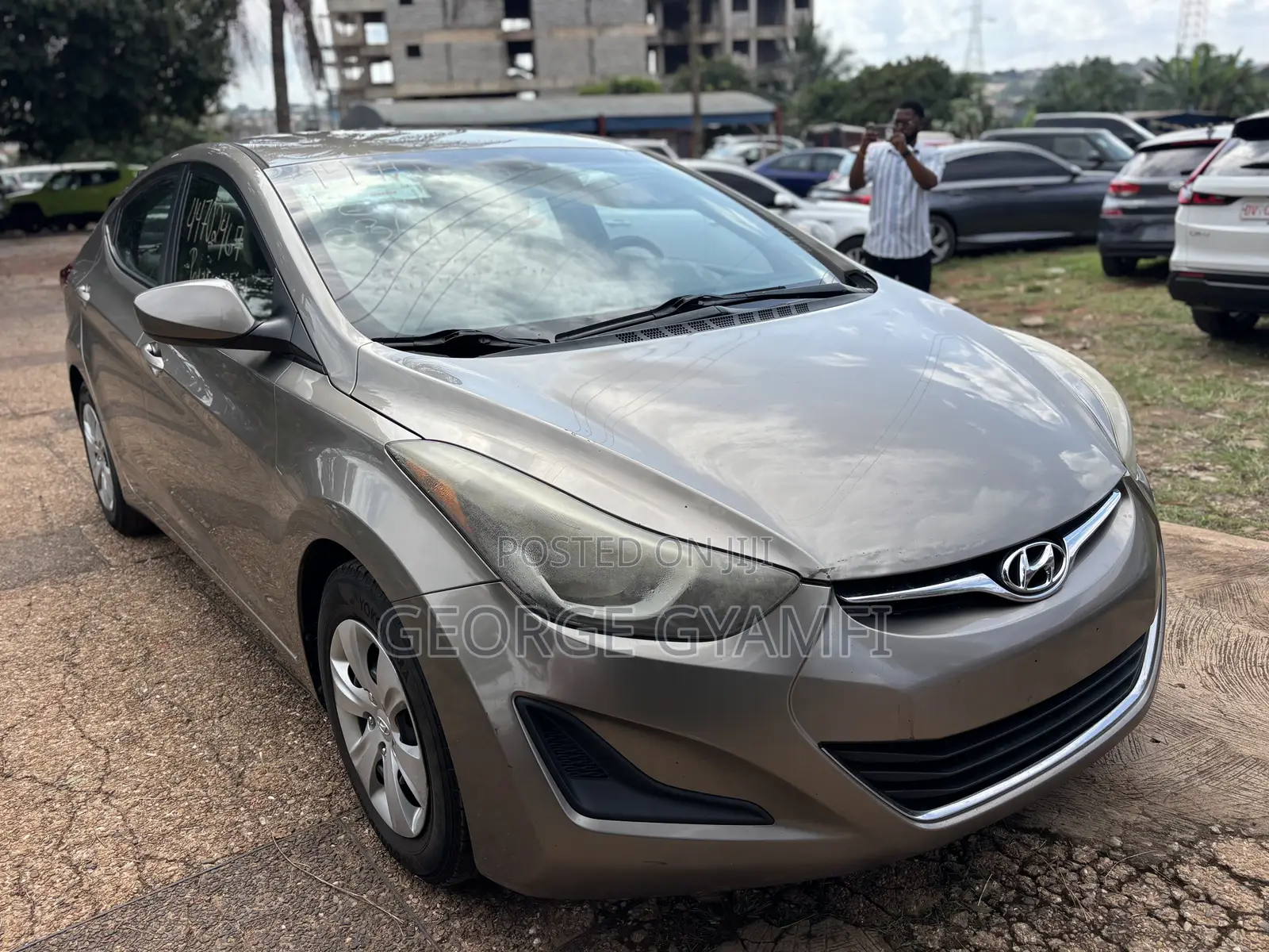 Hyundai Elantra SE 4dr Sedan (1.8L 4cyl 6A) 2015 Brown
