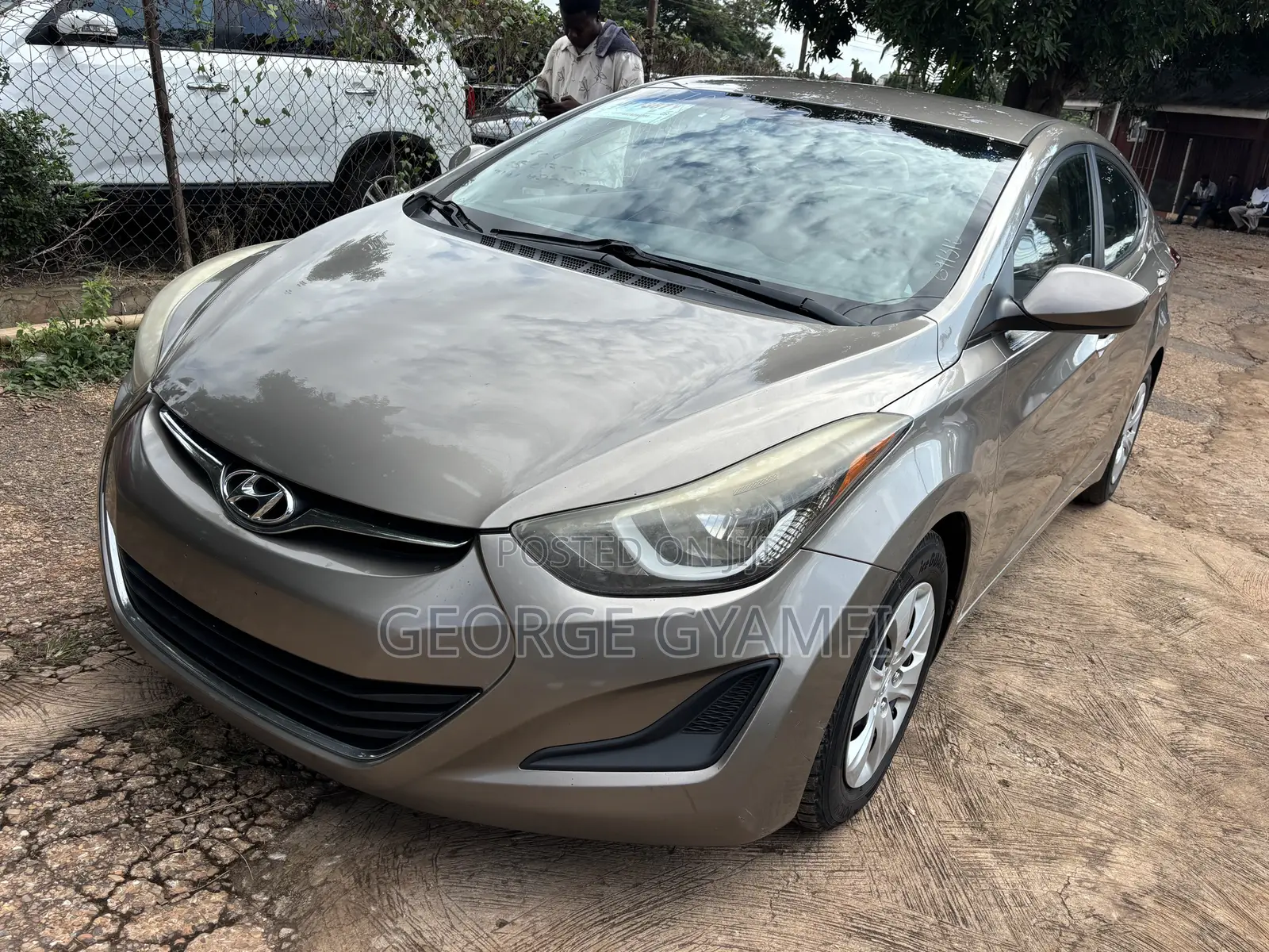 Hyundai Elantra SE 4dr Sedan (1.8L 4cyl 6A) 2015 Brown