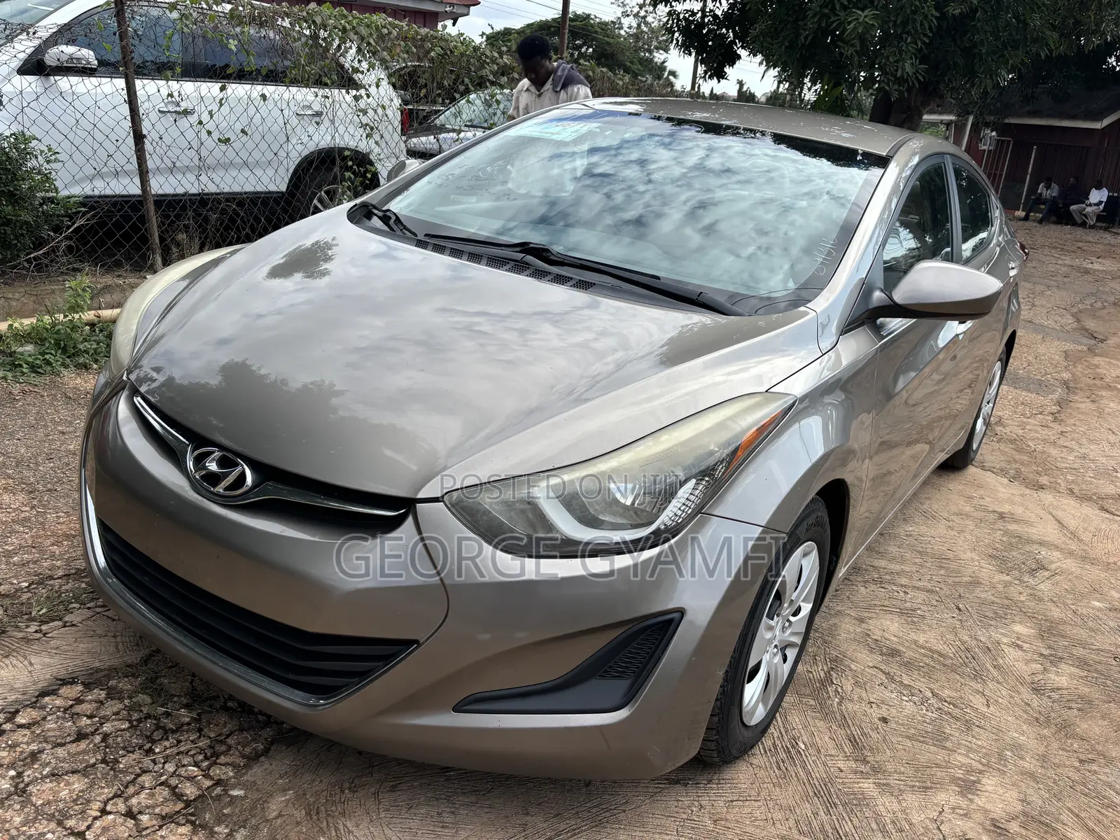 Hyundai Elantra SE 4dr Sedan (1.8L 4cyl 6A) 2015 Brown