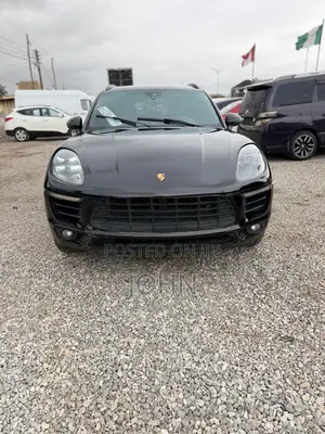 Porsche Macan Turbo 2016 Black