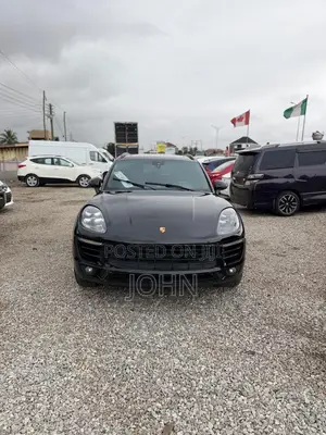 Porsche Macan Turbo 2016 Black