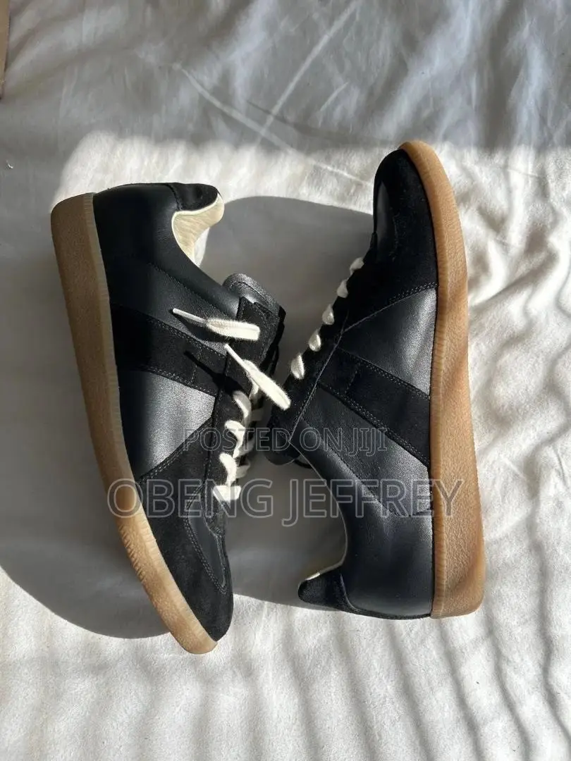 Original Maison Margiela Black/Sole Brown