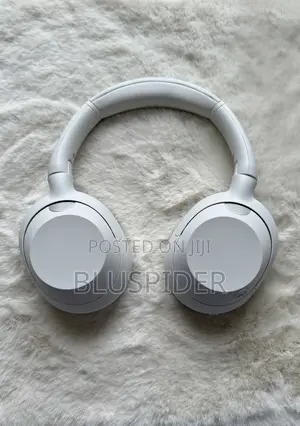 Sony ULT WEAR - Wireless Noise Cancelling Headphones - White