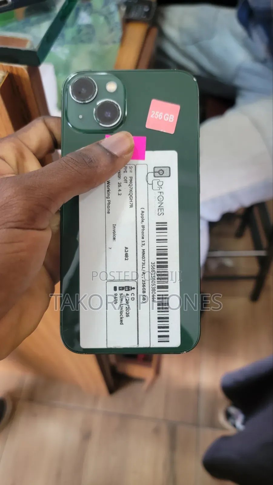 Apple iPhone 13 256 GB Green