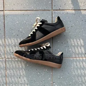 Original Maison Margiela Black/Sole Brown