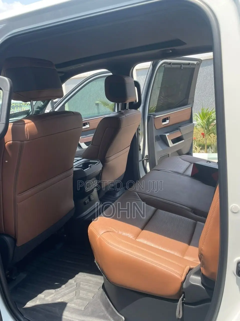 Toyota Tundra 1794 Edition CrewMax 5.5' Bed 2023 White