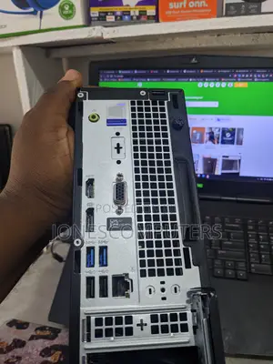 Desktop Computer Dell OptiPlex 3060 8GB Intel Core i7 SSD 512GB