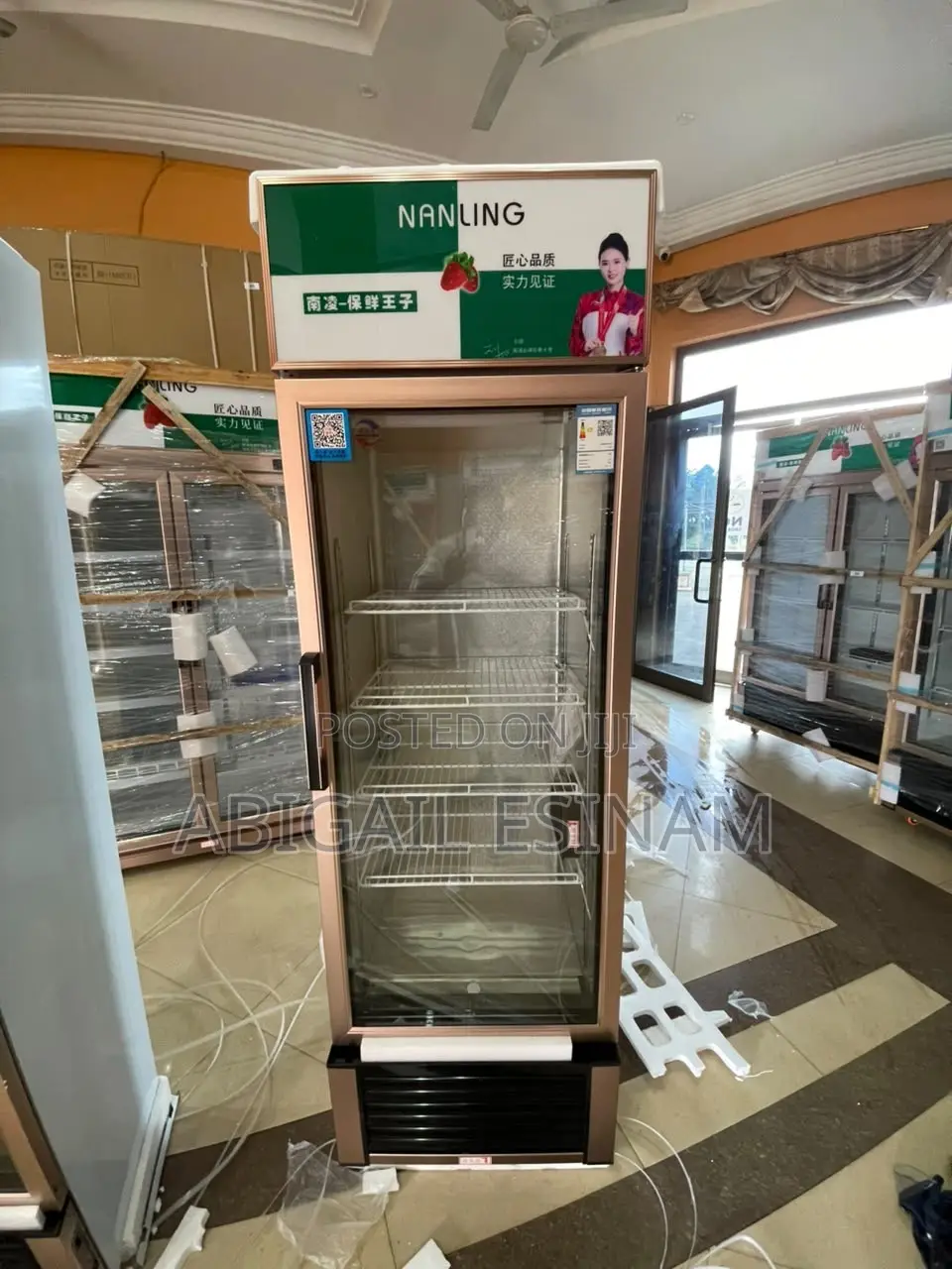 Single Door Display Fridge