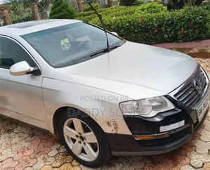 Volkswagen Passat 2.0T FSi Sportline Tiptronic 2010 Silver