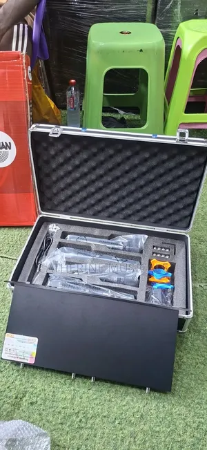 Shure 4 In1 Microphone With Case