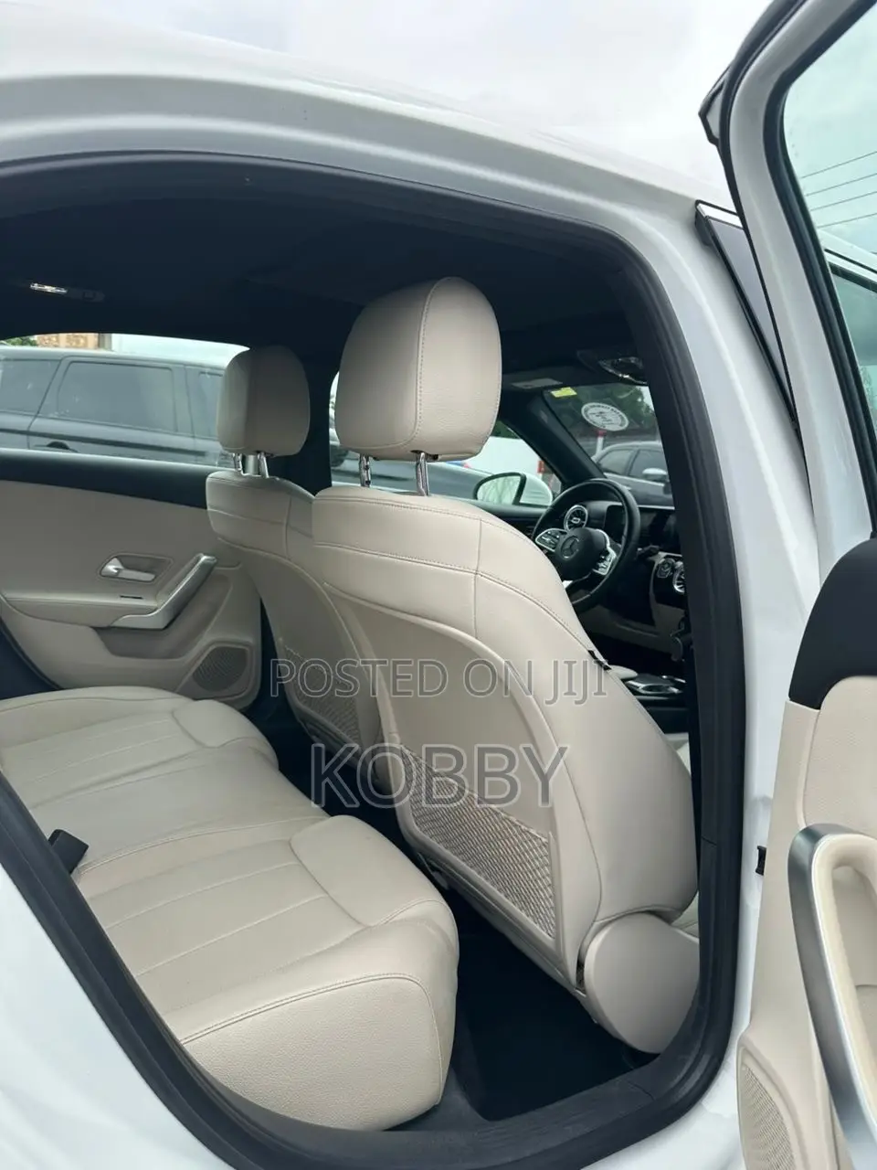 Mercedes-Benz 220 2019 White