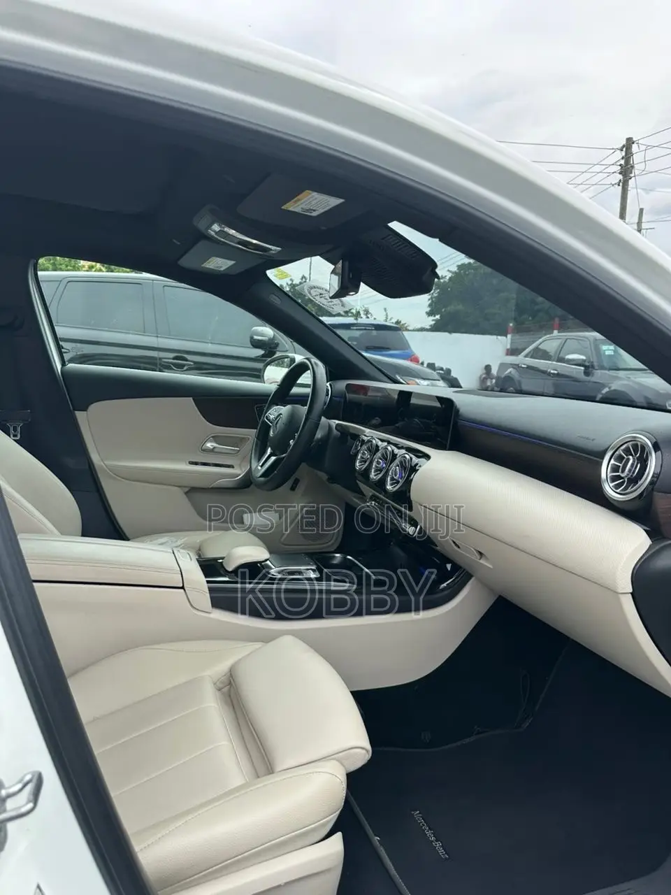Mercedes-Benz 220 2019 White