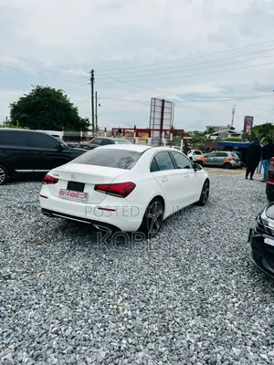 Mercedes-Benz 220 2019 White