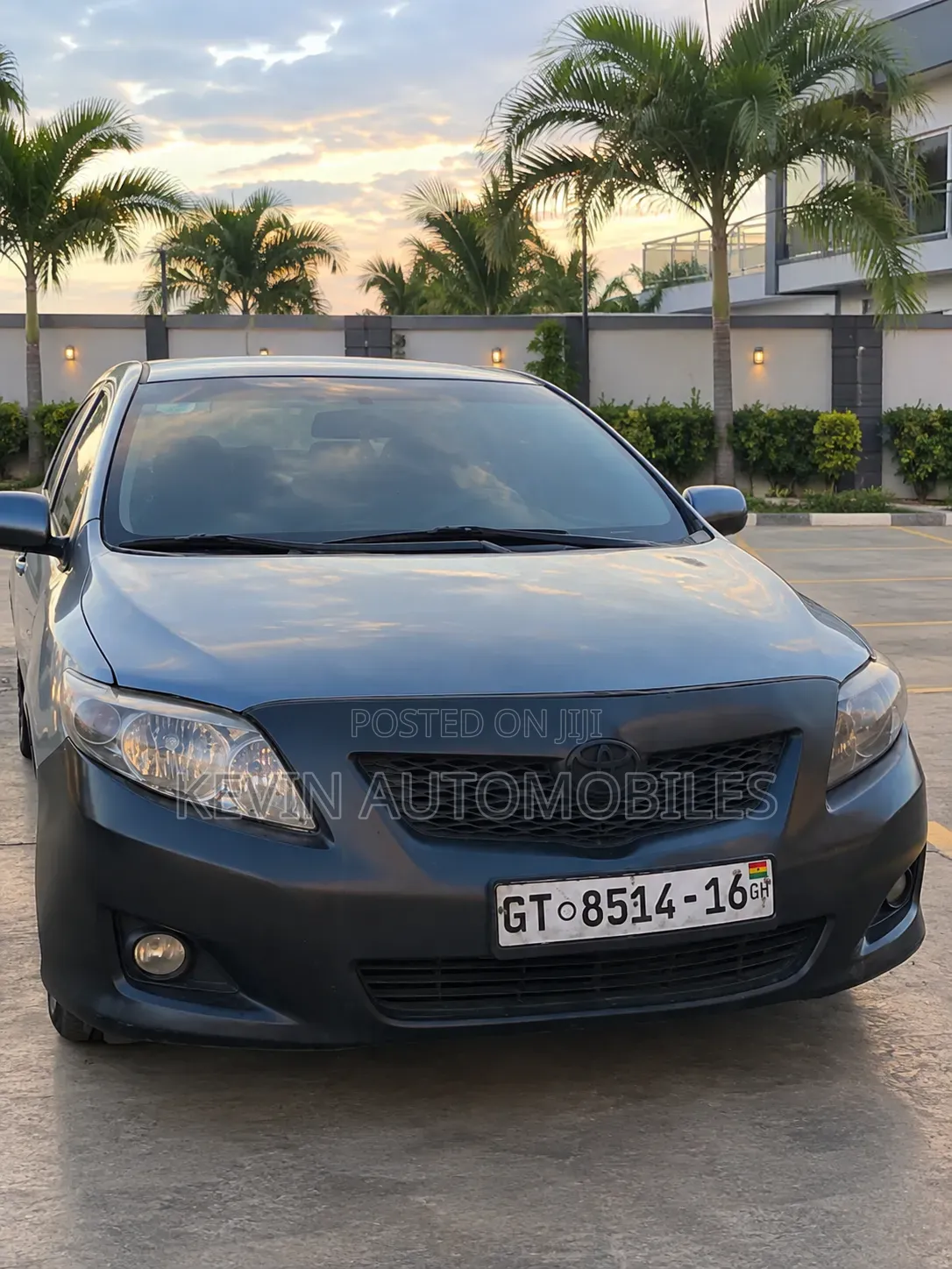 Toyota Corolla 2010 Silver
