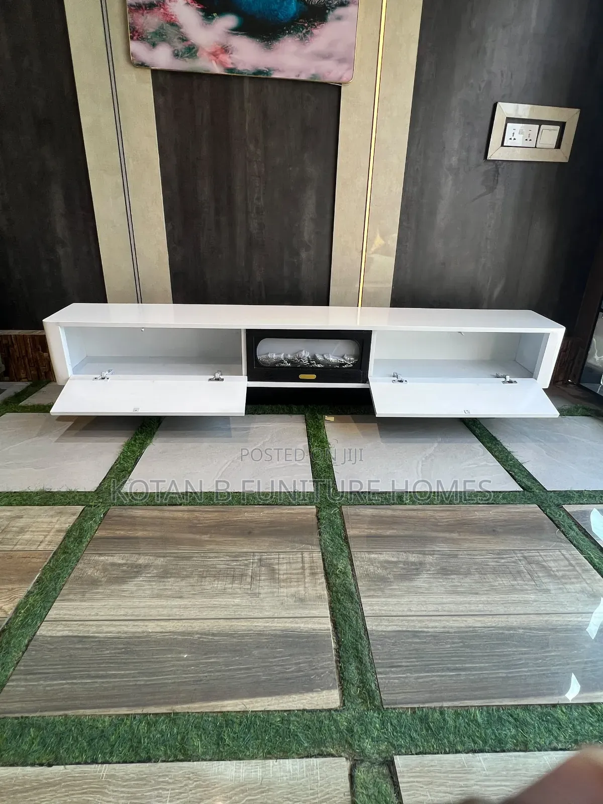 Bluetooth TV Stand