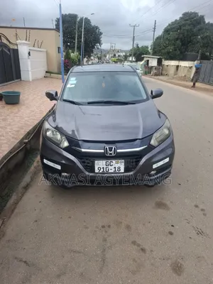 Honda HR-V 4dr SUV (1.5L 4cyl CVT) 2016 Gray