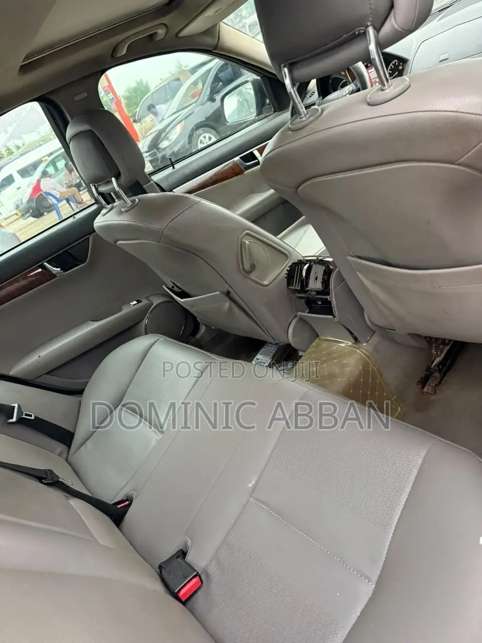 Mercedes-Benz C300 2010 Red