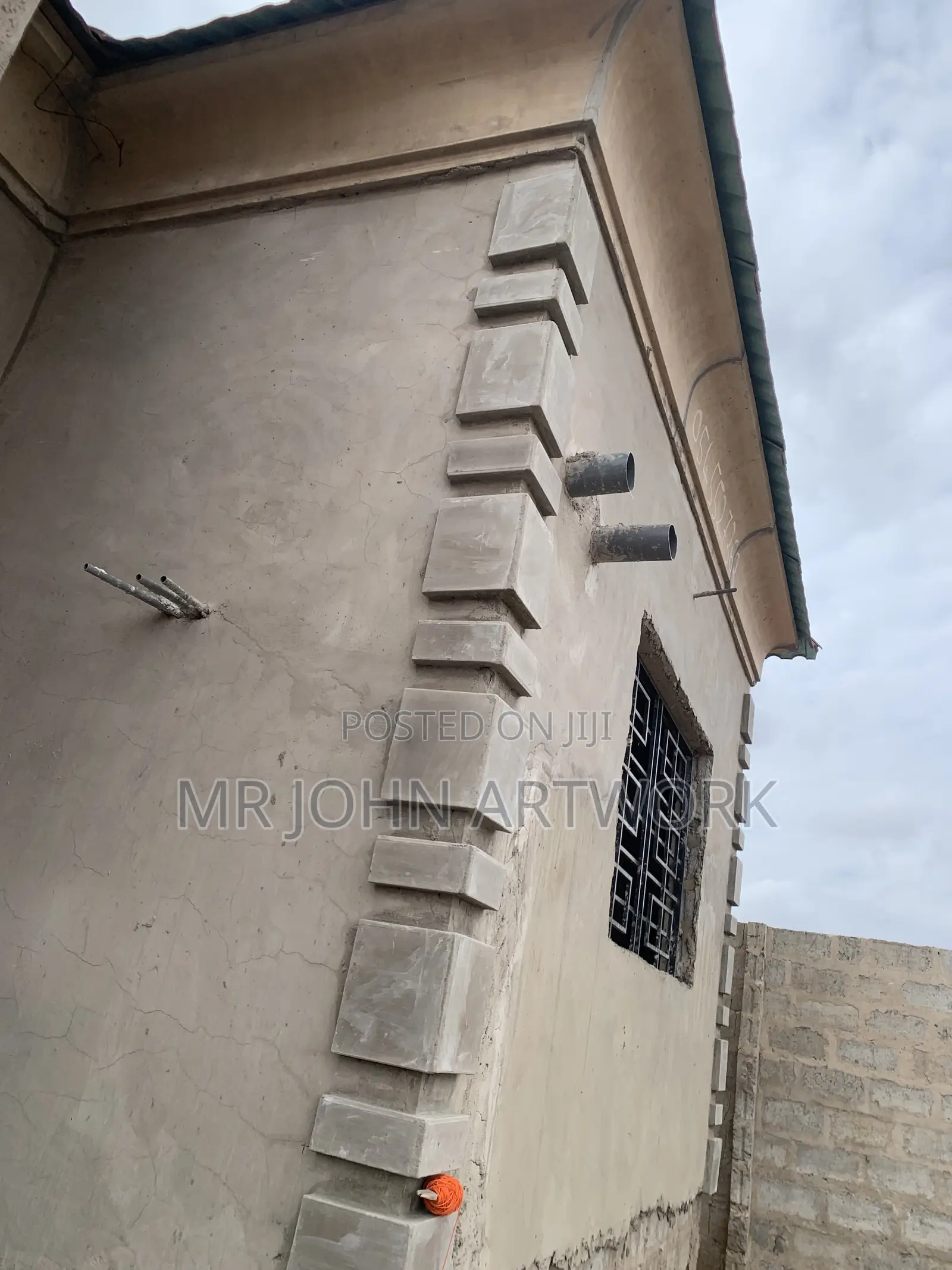 Window and Edge Wall Molding Design
