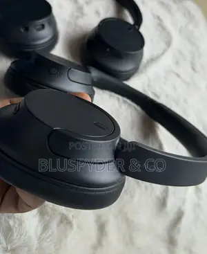 Sony WH-CH720n Noise Cancelling Headphones - Black