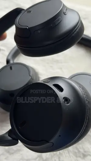 Sony WH-CH720n Noise Cancelling Headphones - Black