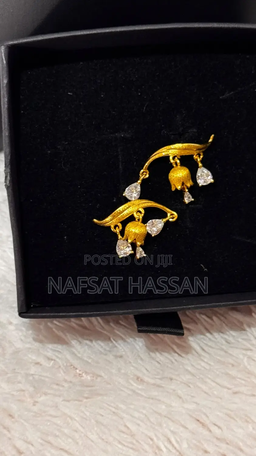 Water Droplet Diamond Earring