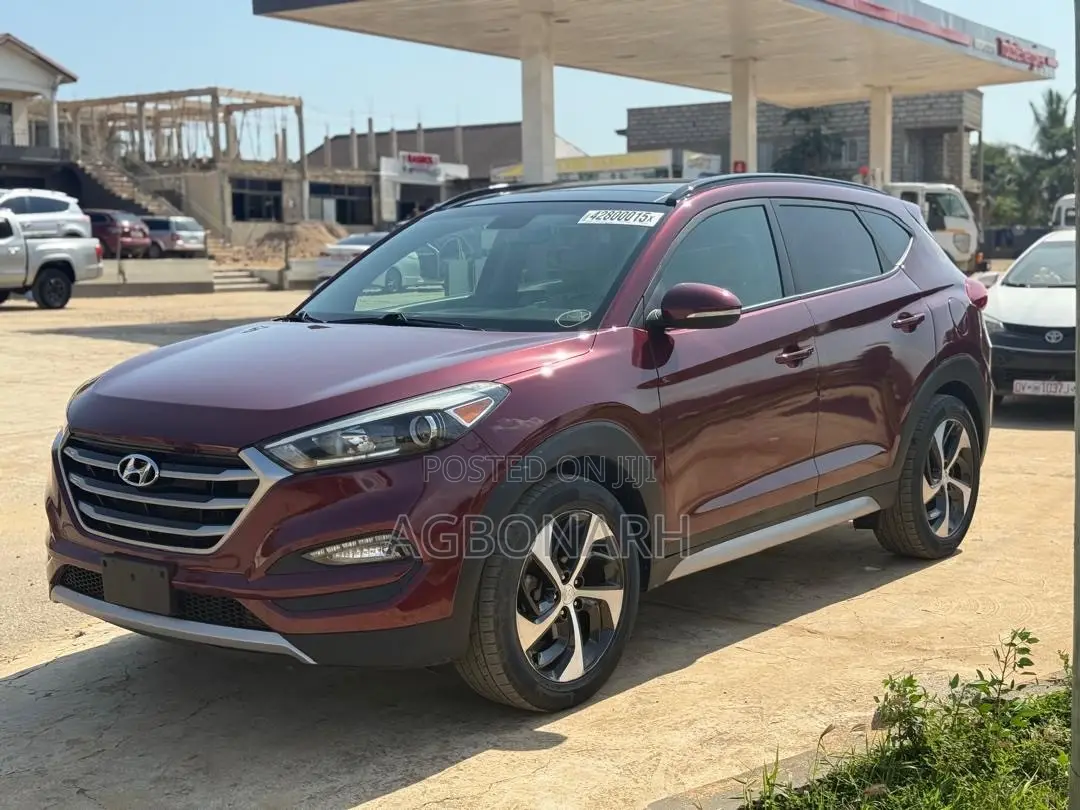 Hyundai Tucson SEL Plus AWD 2018 Red