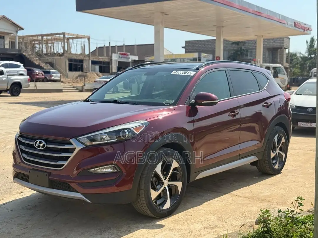 Hyundai Tucson SEL Plus AWD 2018 Red