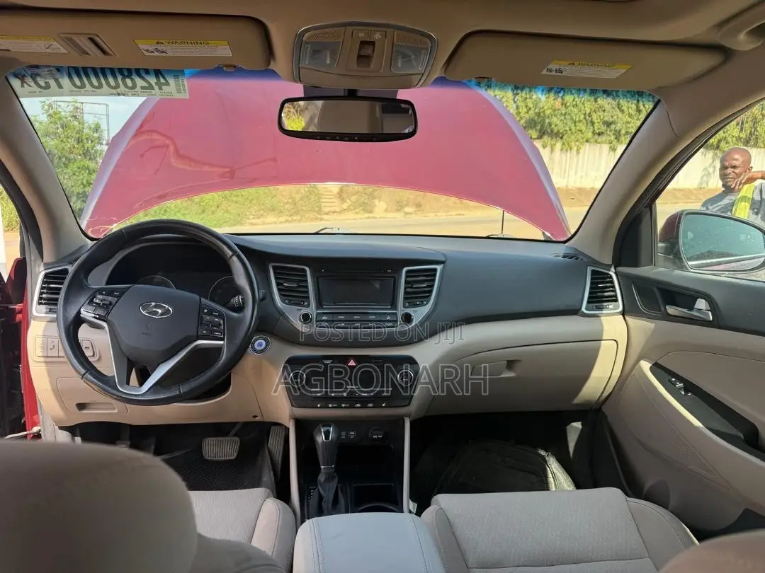 Hyundai Tucson SEL Plus AWD 2018 Red