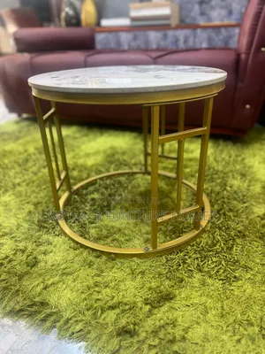Round Center Table