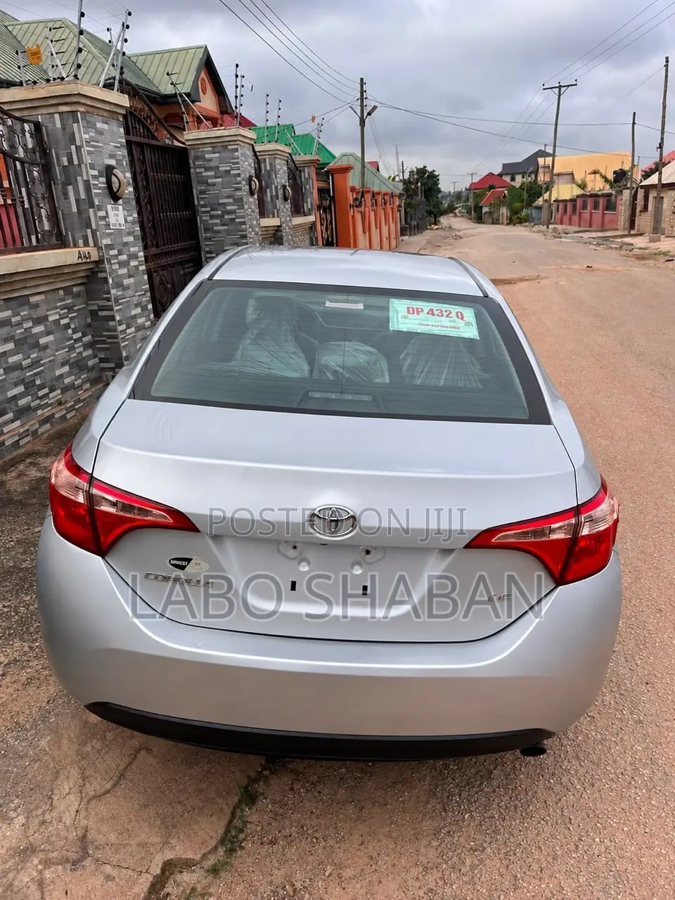 Toyota Corolla 2017 Silver