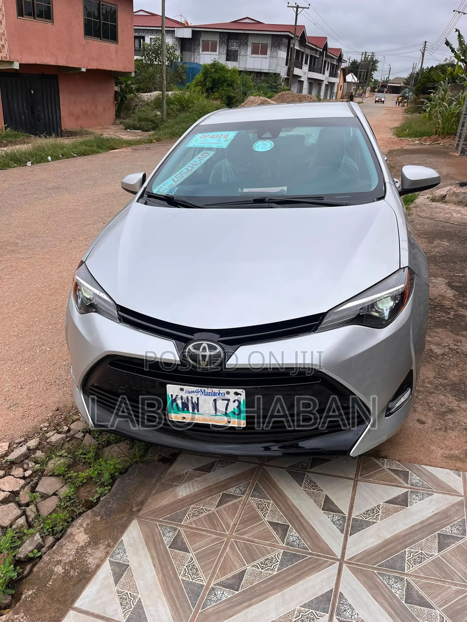 Toyota Corolla 2017 Silver