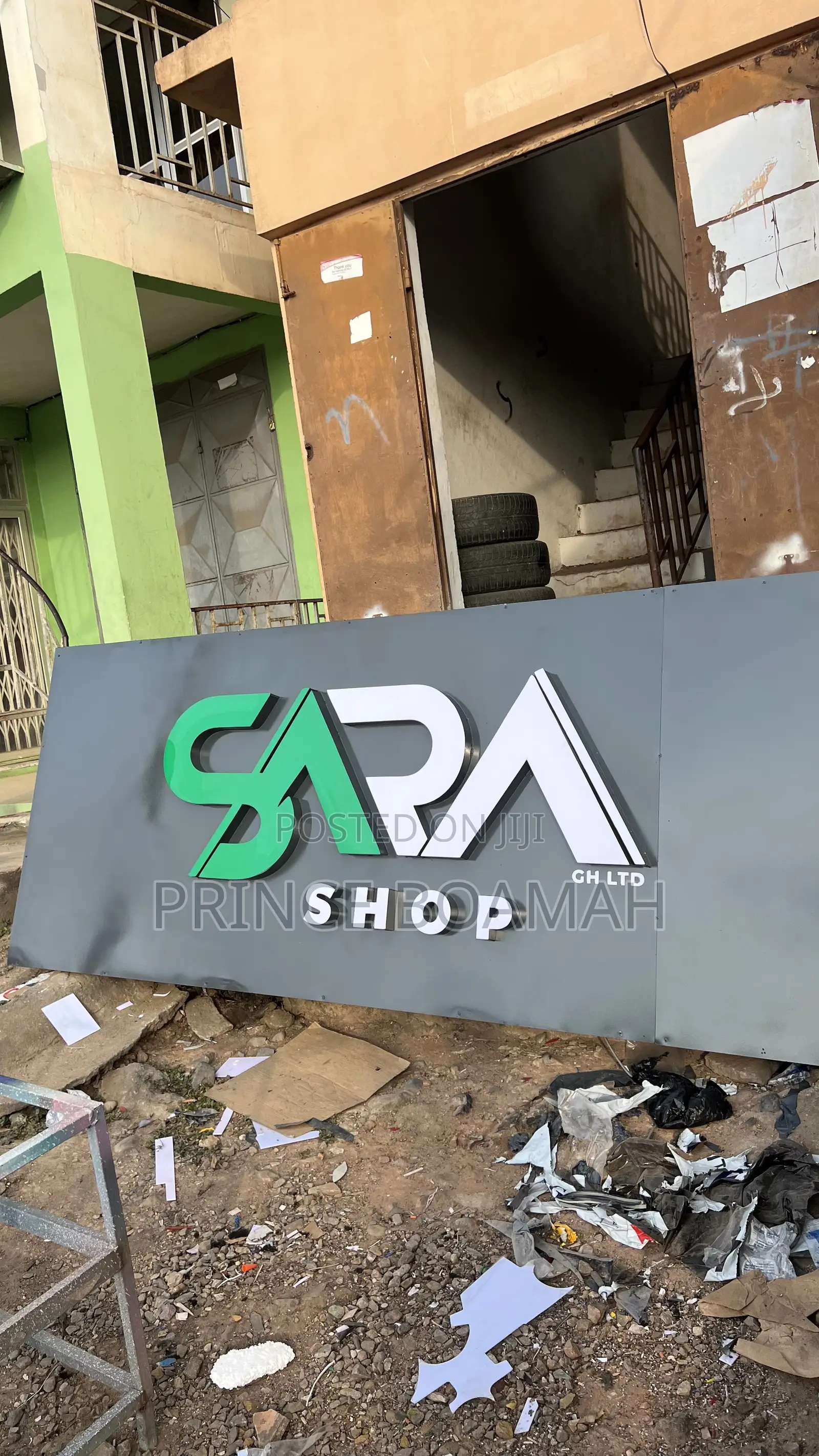 3d Signage and Neon Lights