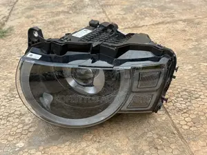 Land Rover Defender 2025 Headlight