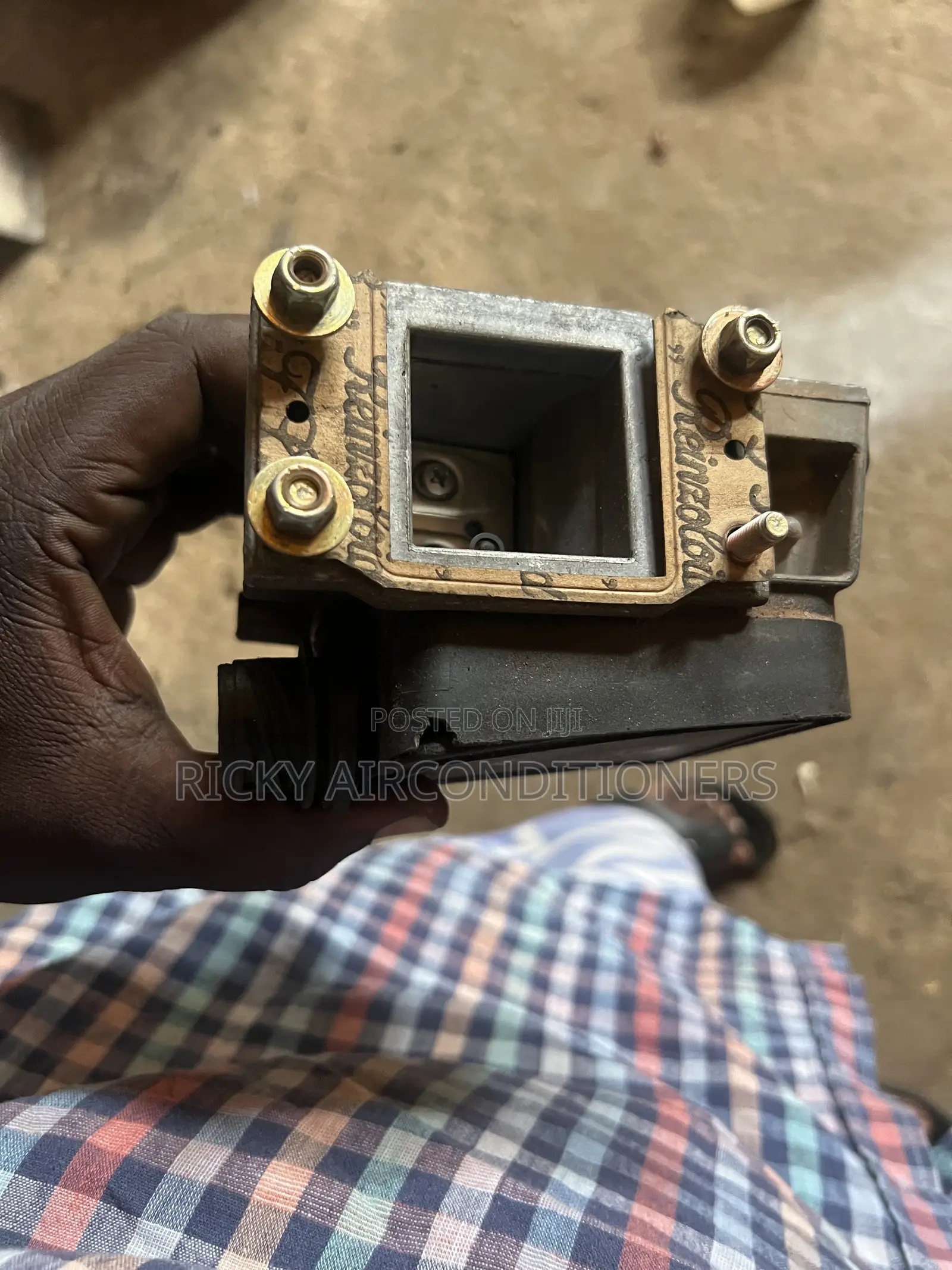 BMW E36 (Barcelona) Alternator and Mass Airflow Meter