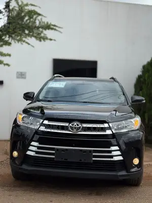 Toyota Highlander 2021 Black