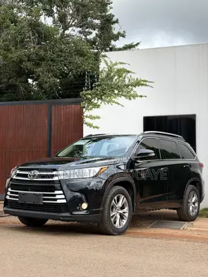 Toyota Highlander 2021 Black