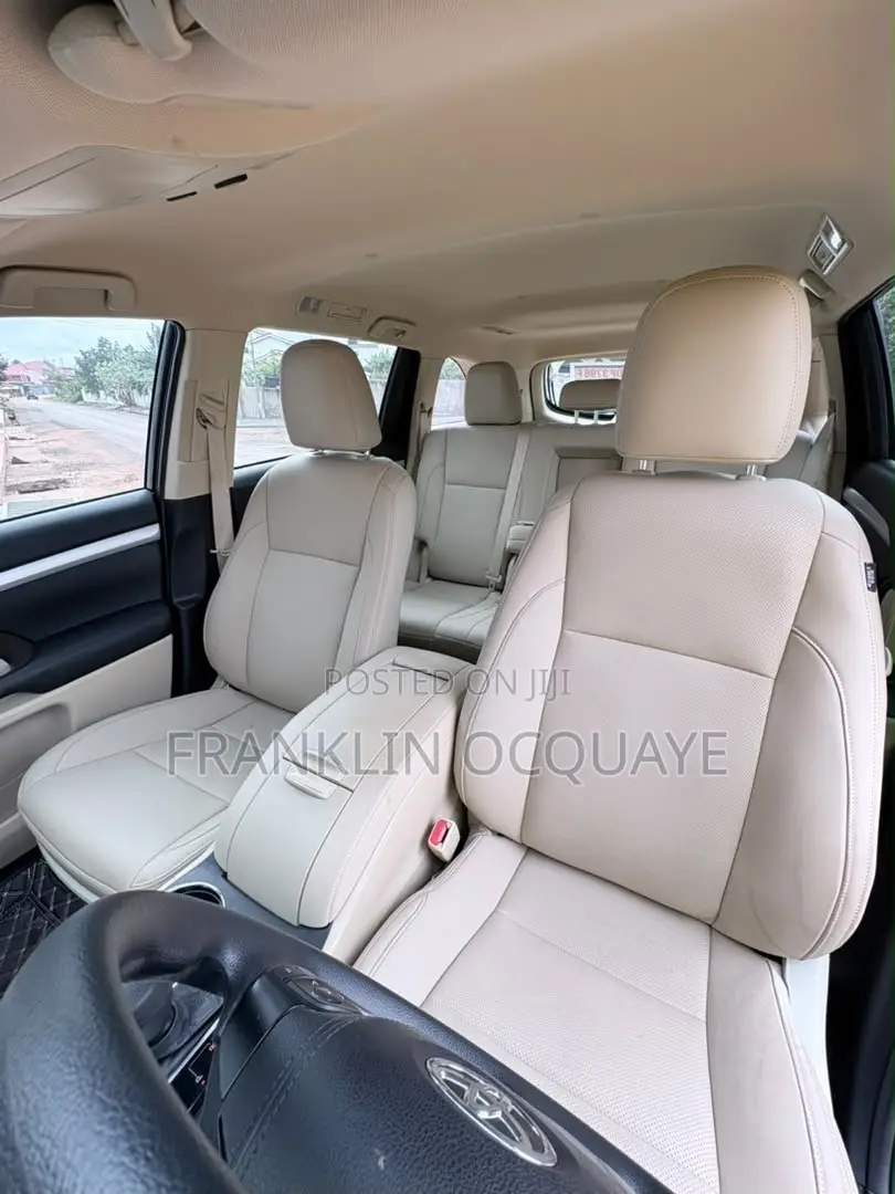 Toyota Highlander 2021 Black