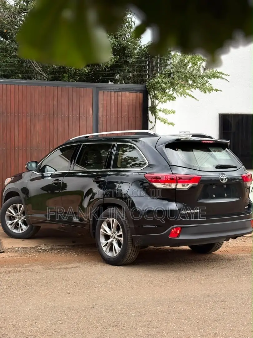 Toyota Highlander 2021 Black