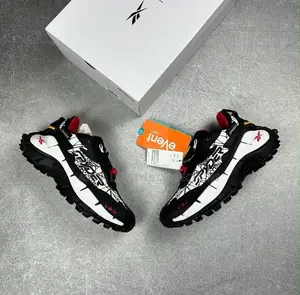 Reebok Vibrant Sneakers