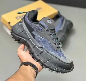 Reebok Vibrant Sneakers