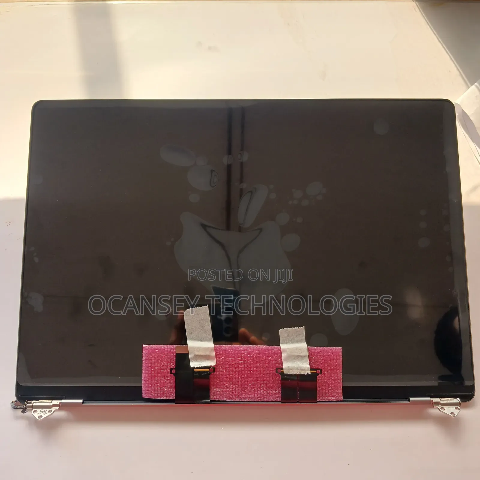Original Apple MacBook A2485 Grey Screen