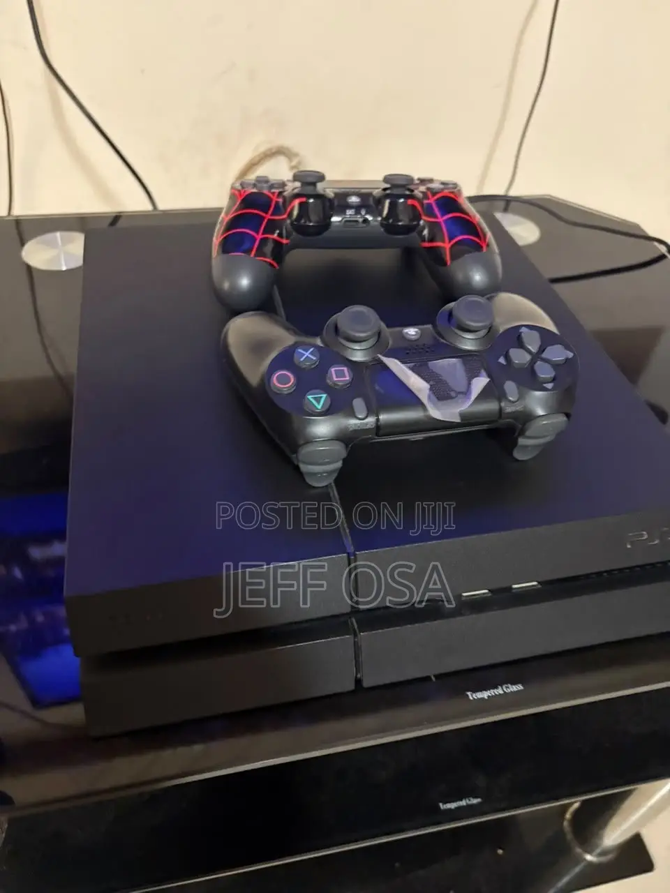 PlayStation 4 Console