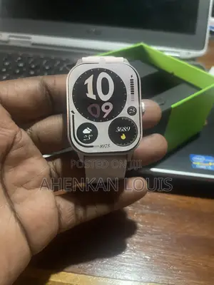 Oraimo Watch 5 2.01" HD Panda Glass